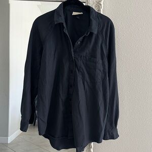 Universal Thread Black/Gray Button Down Shirt
